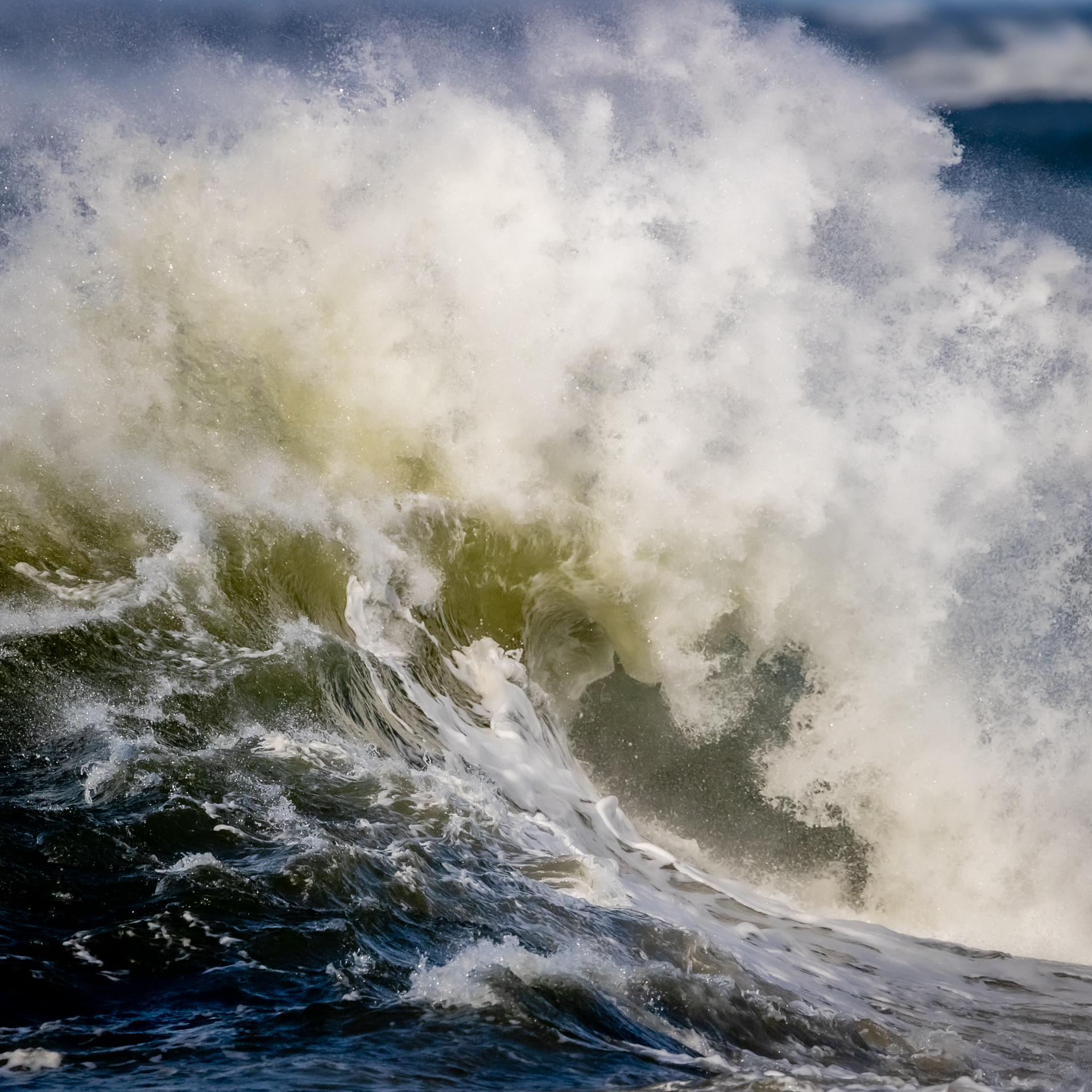 1st PrizeOpen Nature In Class 3 By Warren Bouton For Breaking Wave OCT-2024.jpg